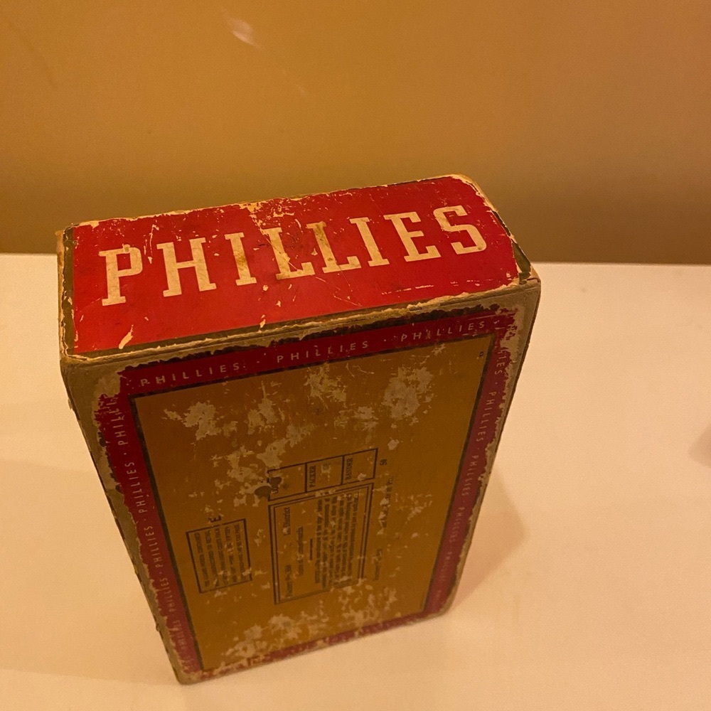 Vintage Bayuk Phillies Red and Gold Box no lid Antique stogie box